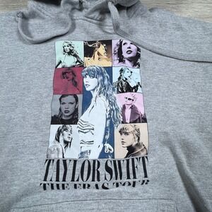 Taylor Swift Unisex Hoodie The Eras Tour Gray‎ Medium Graphic Concert Sweatshirt